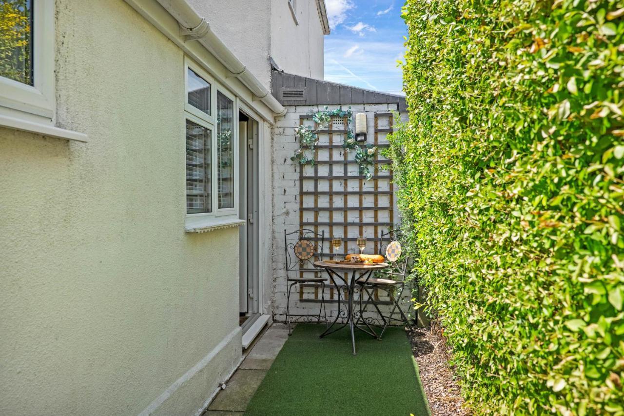 Cottage In Worcestershire Івшем Екстер'єр фото